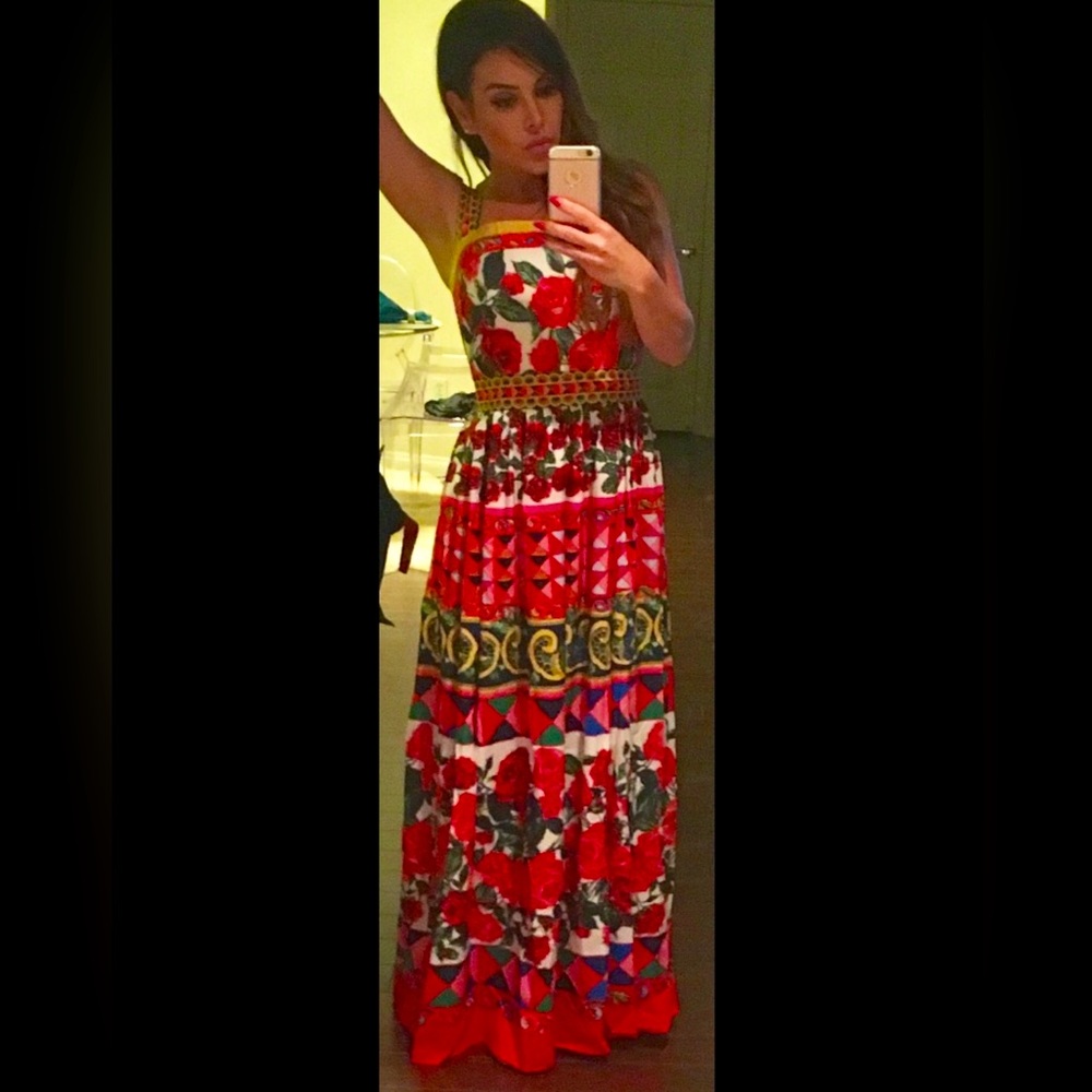 Beautiful maxi printed dress. Capri vacation vibes